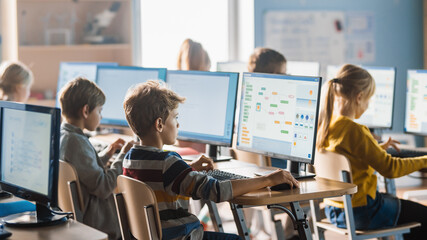 Building a Digital Literacy Program that Nurtures Future-Ready Students
