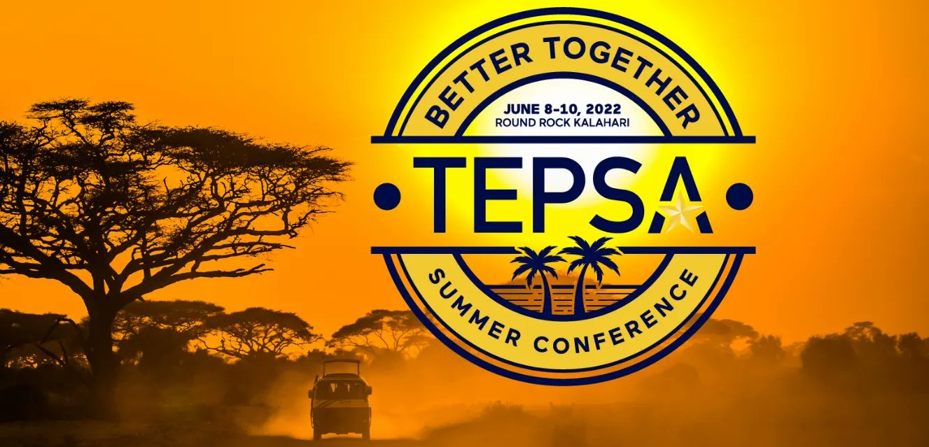 tepsa-conference-2022-2 Group of learners around computer smiling