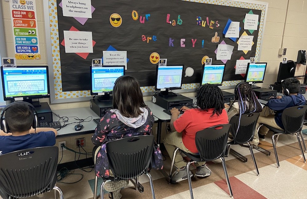 Houston students on computers