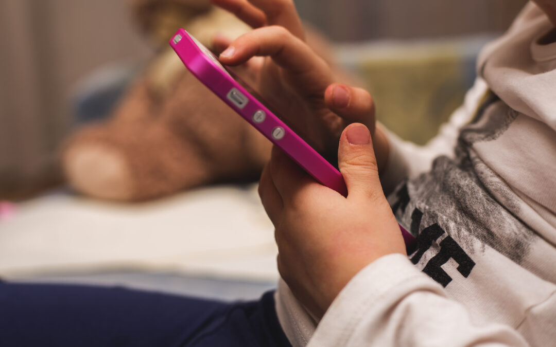 Kid on cell phones need online safety skills